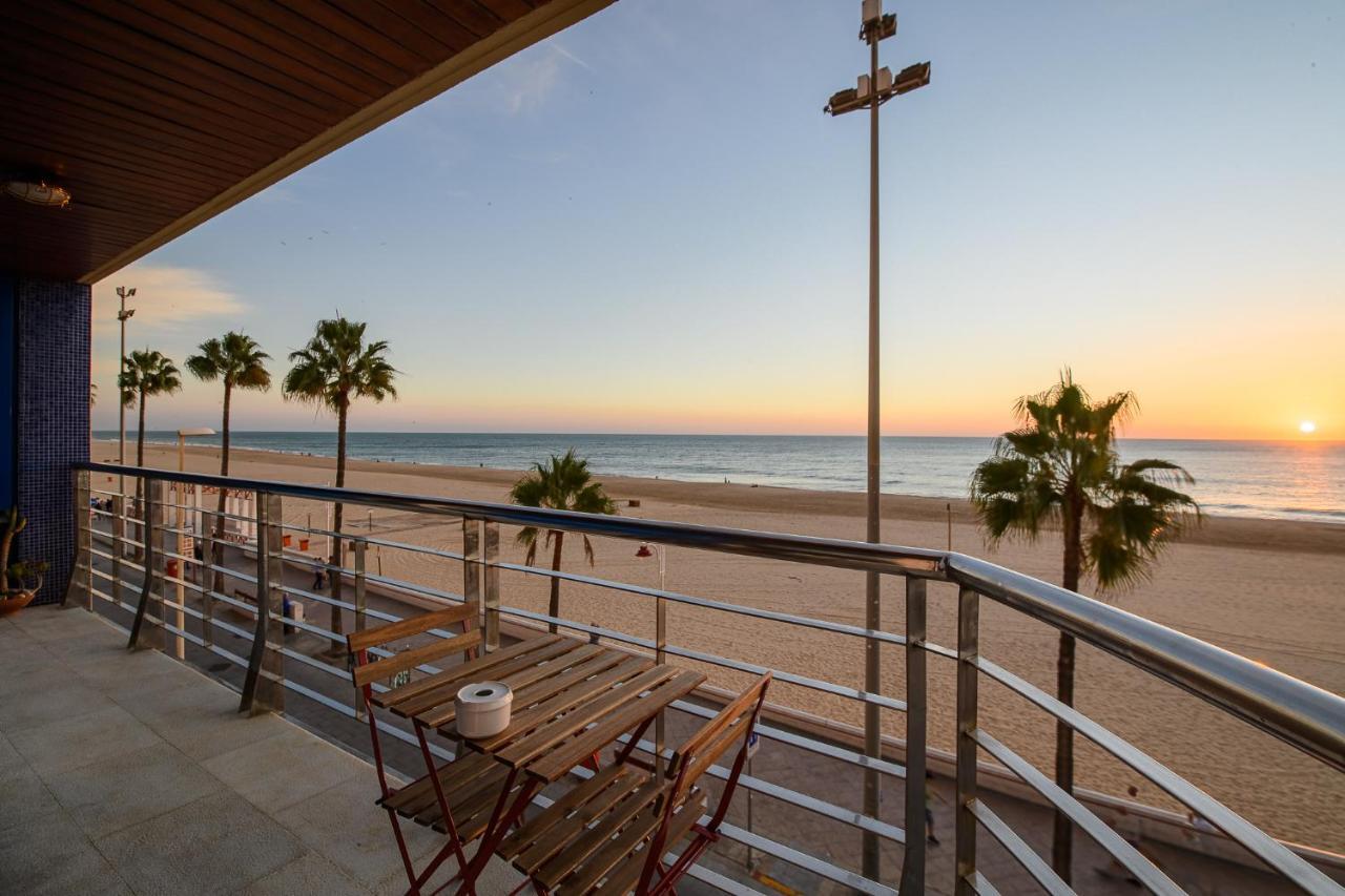 Preciado Con Vistas Frontales Al Mar Appartamento